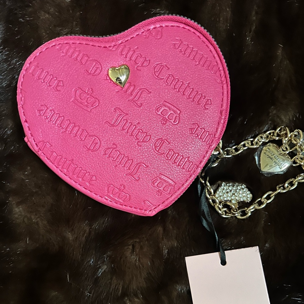 Juicy Couture hot pink wristlet coin purse Brand New wallet heart bling charms